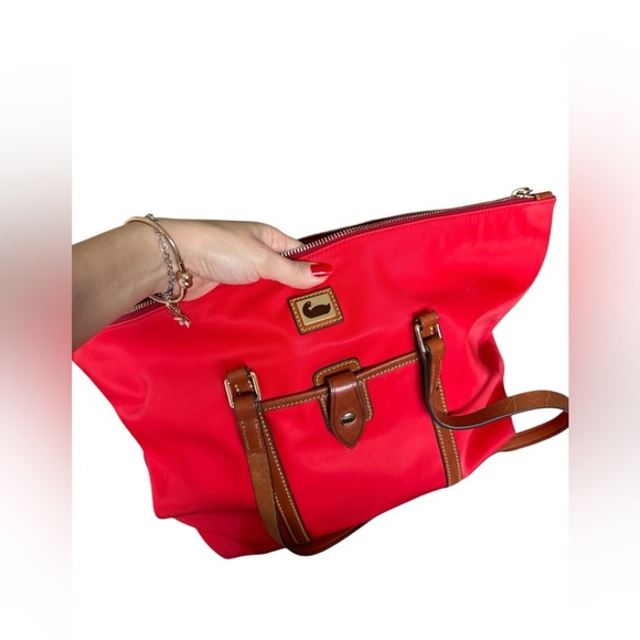 DOONEY & BOURKE Wayfarer Large Zip Tote - Picture 2 of 12